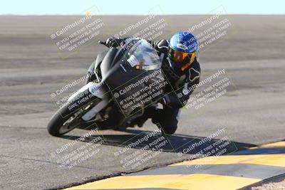 media/Jan-14-2024-SoCal Trackdays (Sun) [[2e55ec21a6]]/Bowl (11am)/